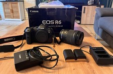 CANON EOS R6 + RF 24-105mm